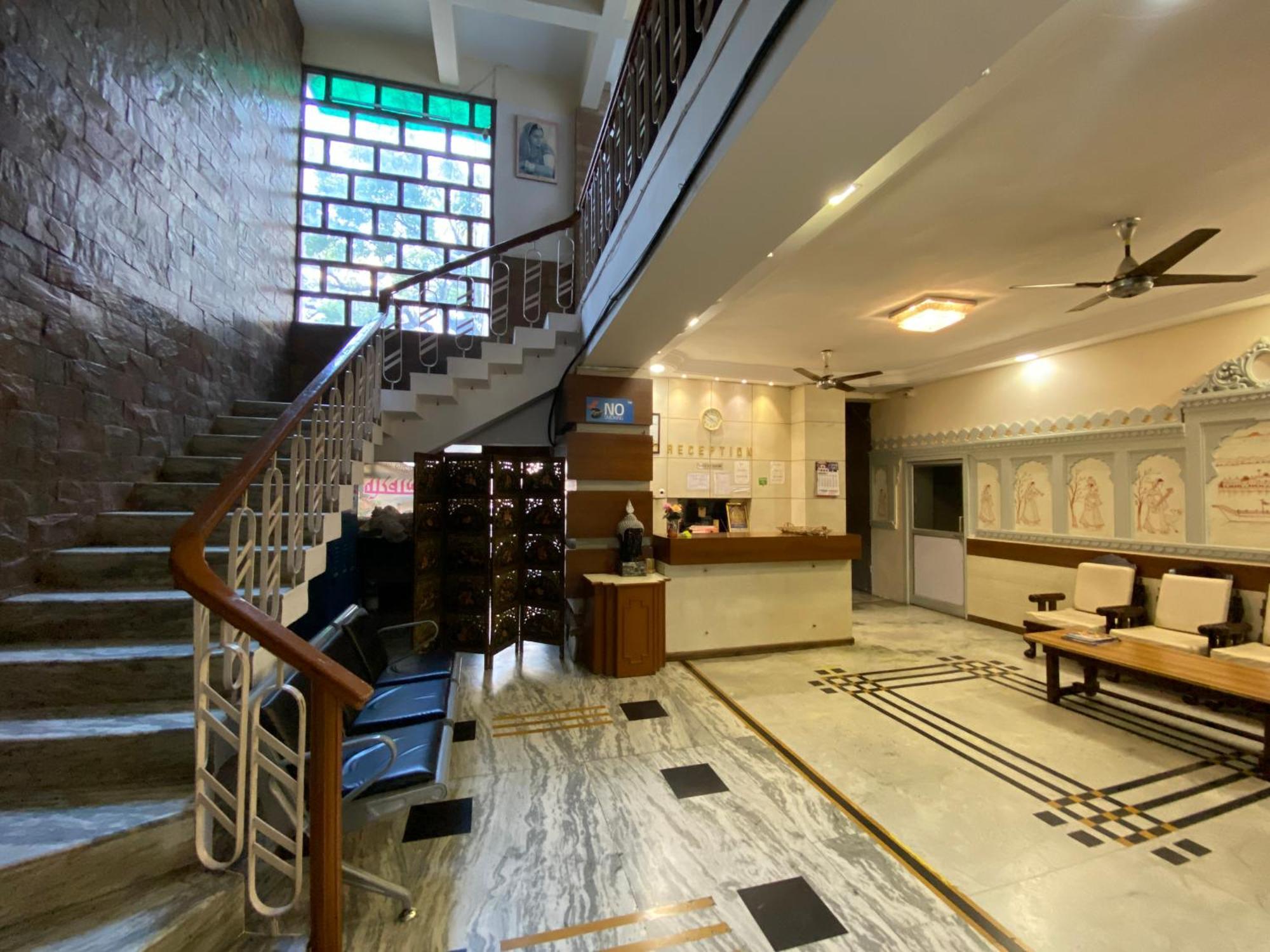 Hotel Damanis Udaipur Exterior foto